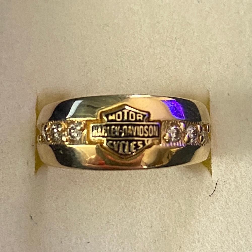 10k gold Harley Davidson ring size 8 with white sapphire accents. NEW